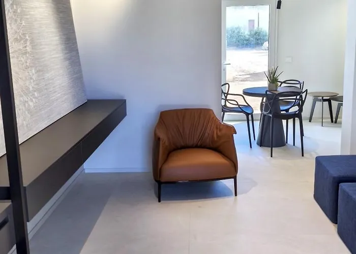 Casa Lombardo * 비르지 베키