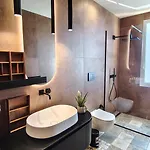 Casa Lombardo * 伯吉维奇