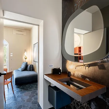 Casa Lombardo Apartment *